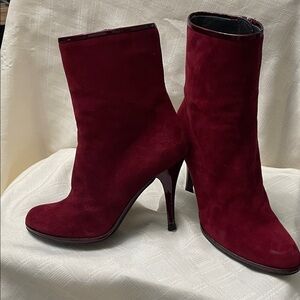 Stuart Weitzman Burgundy Suede Heeled Boots